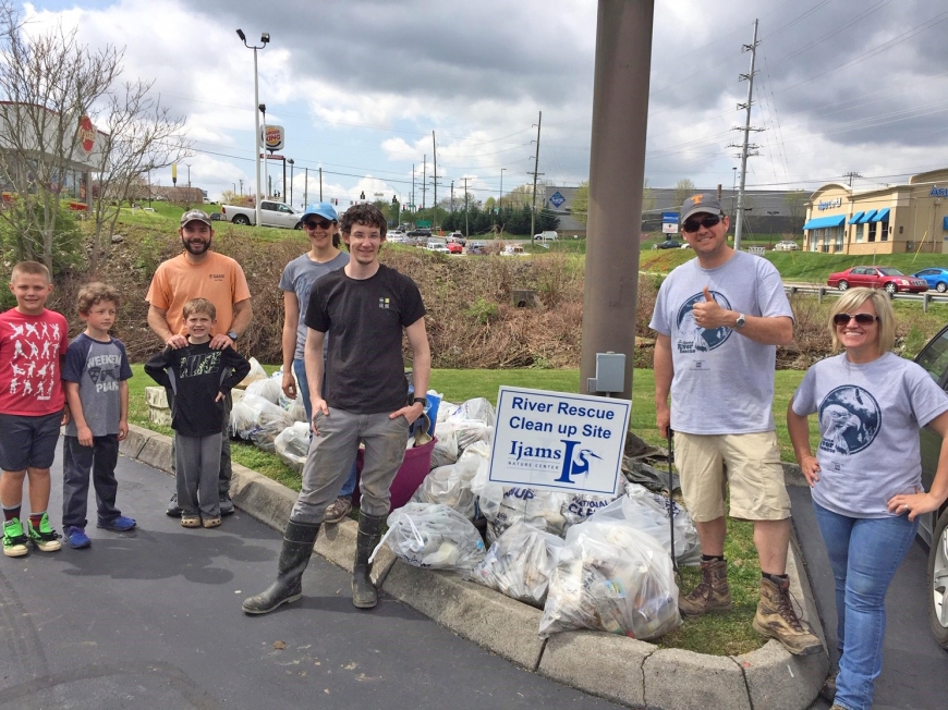 Ijams River Rescue Removes Close to 37 Tons of Trash From Area Waterways -
The 30th annual Ijams River Rescue presented by TVA with support from Lowe’s collected 36.8 tons of trash and tires from 33 sites in and along East Tennessee’s waterways on April 6, 2019, once again removing a significant amount from Loves Creek.